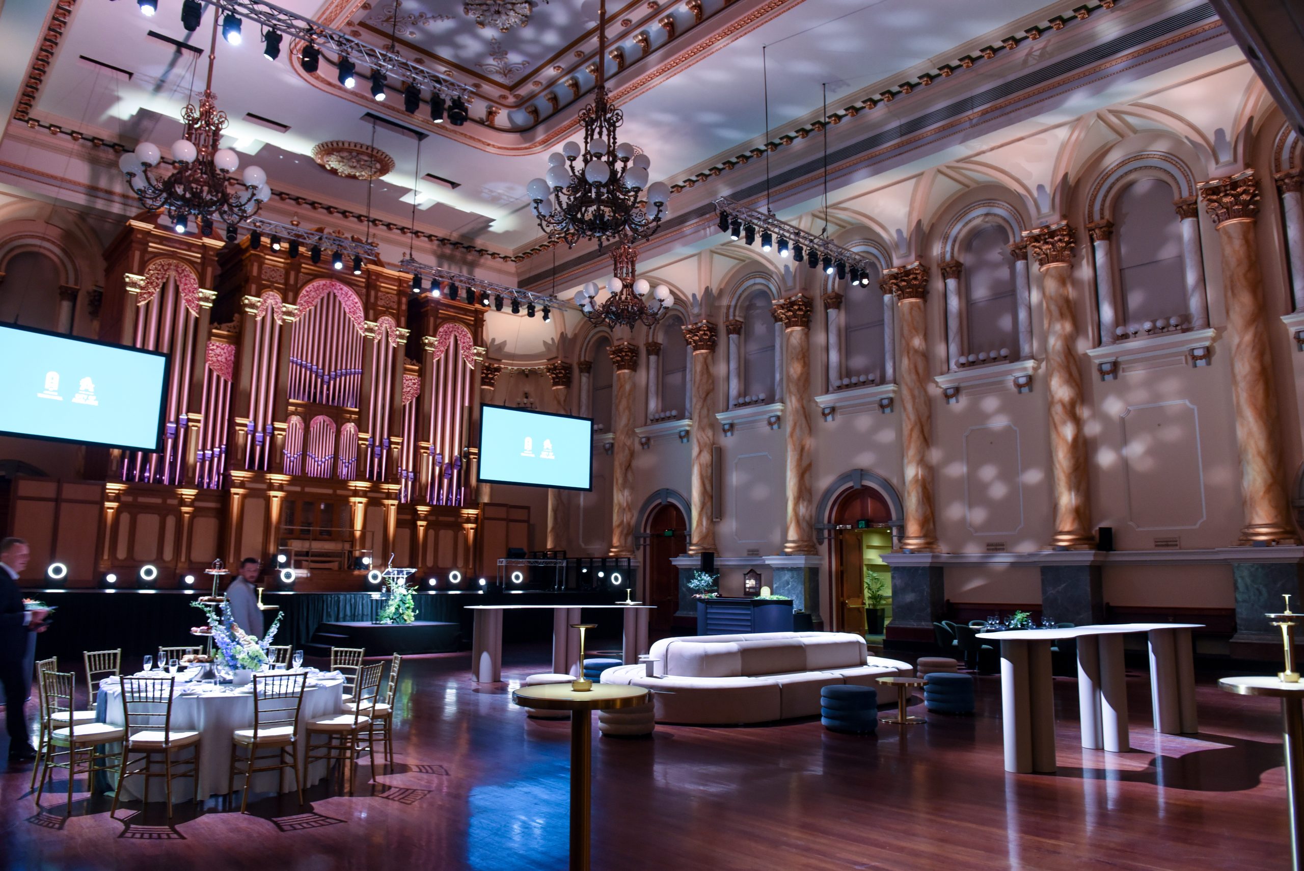 Adelaide Town Hall